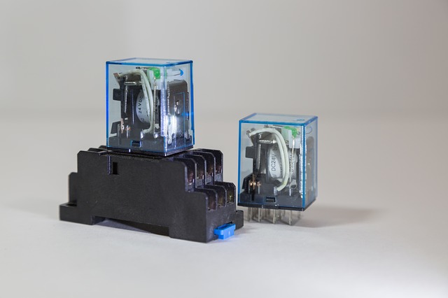3分でわかる技術の超キホン 電子部品「リレー」とは？構造・原理 