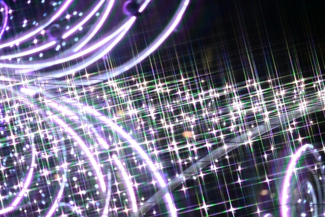 希土類金属（レアアース）と発光