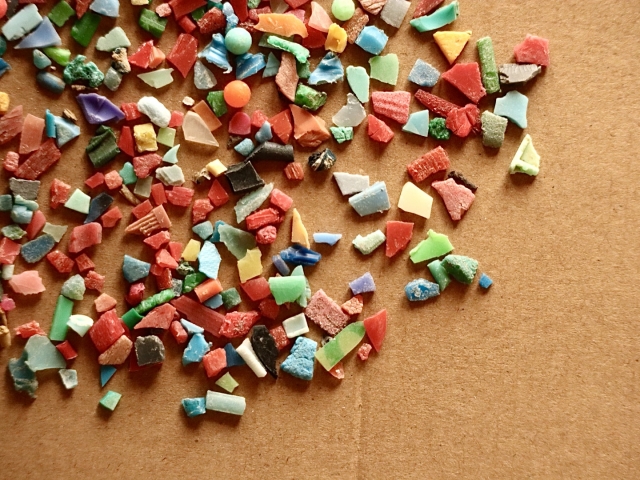 ゴムとプラスチックの劣化